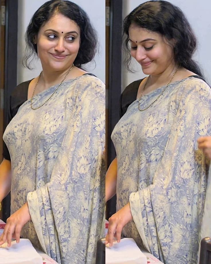 Sameera bhabhi  thumbnail