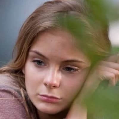 Lizzie thumbnail