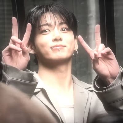 Jungkook-bad boy thumbnail