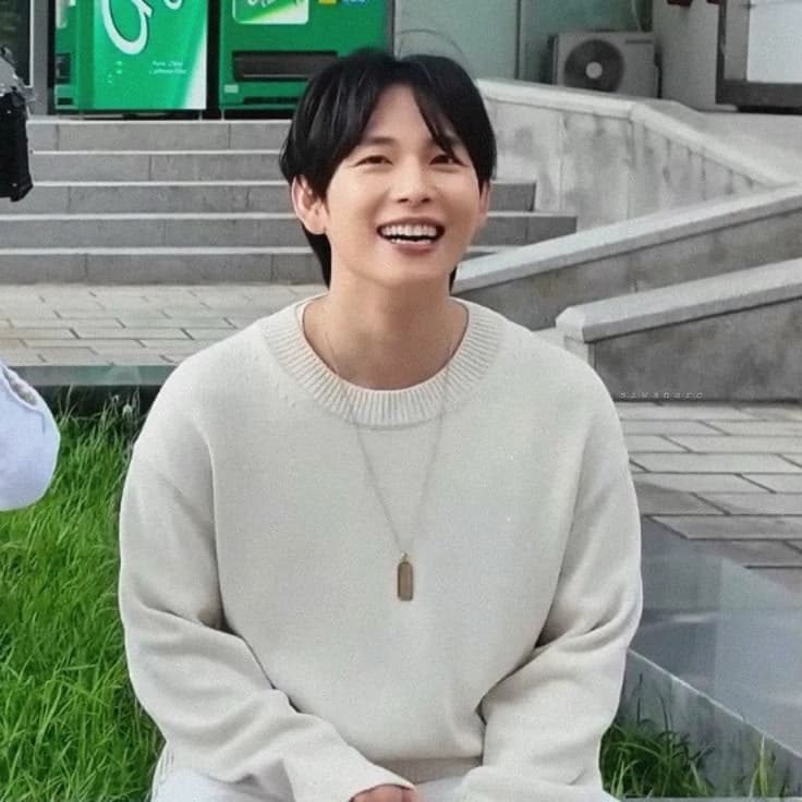 Yim siwan thumbnail