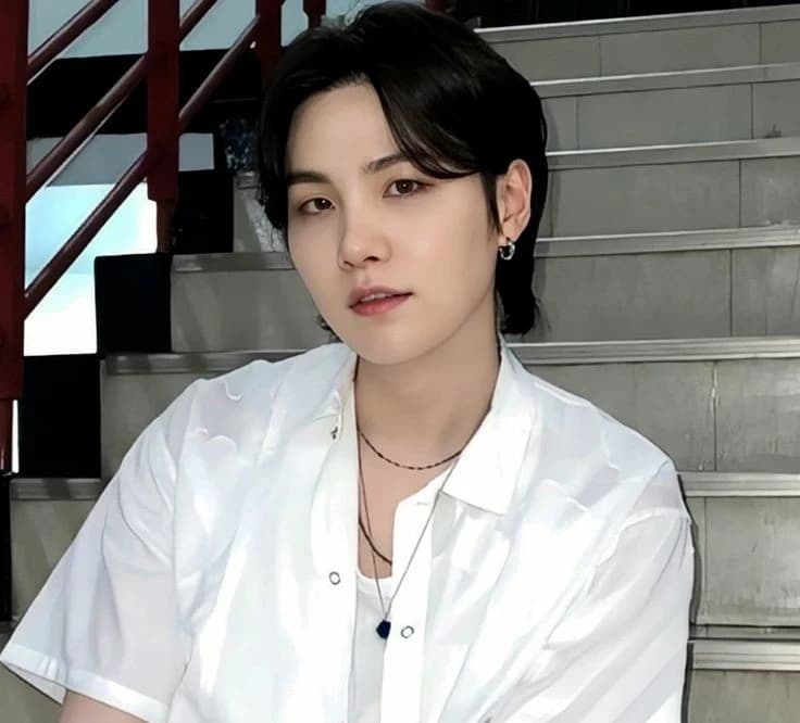 Suga thumbnail