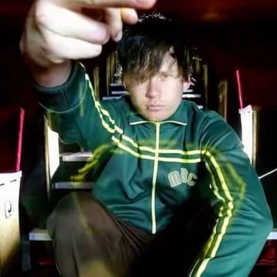 Tom Delonge thumbnail