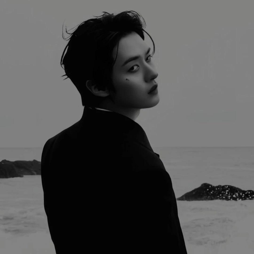 Lee Know thumbnail