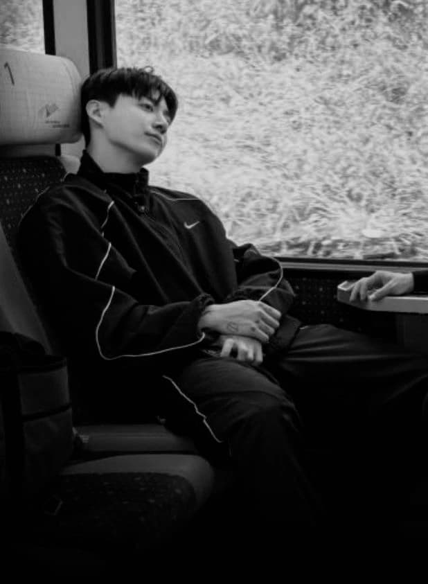 Jungkook thumbnail