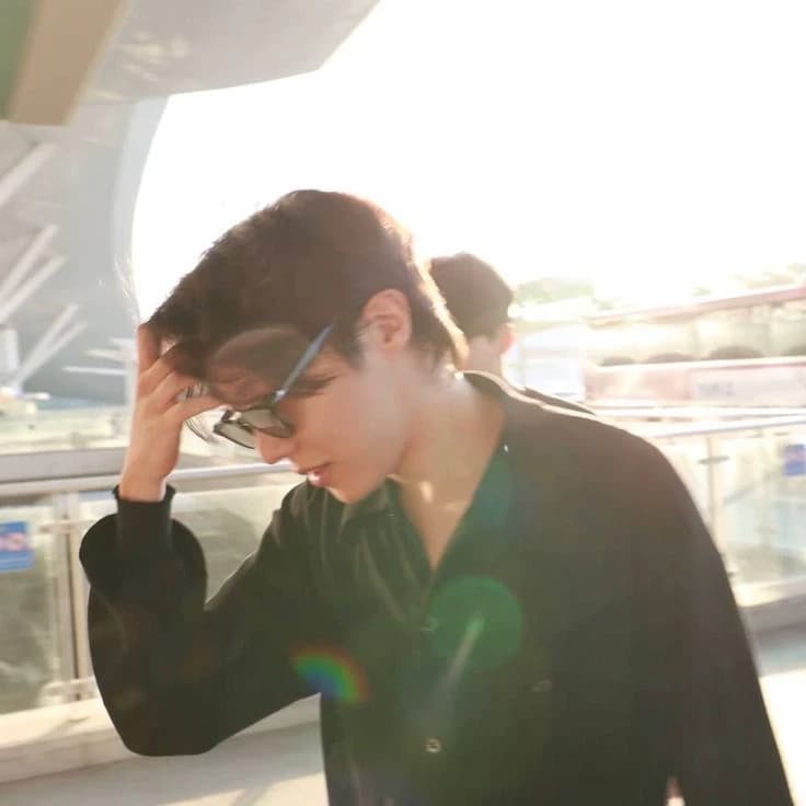 Hoseok thumbnail