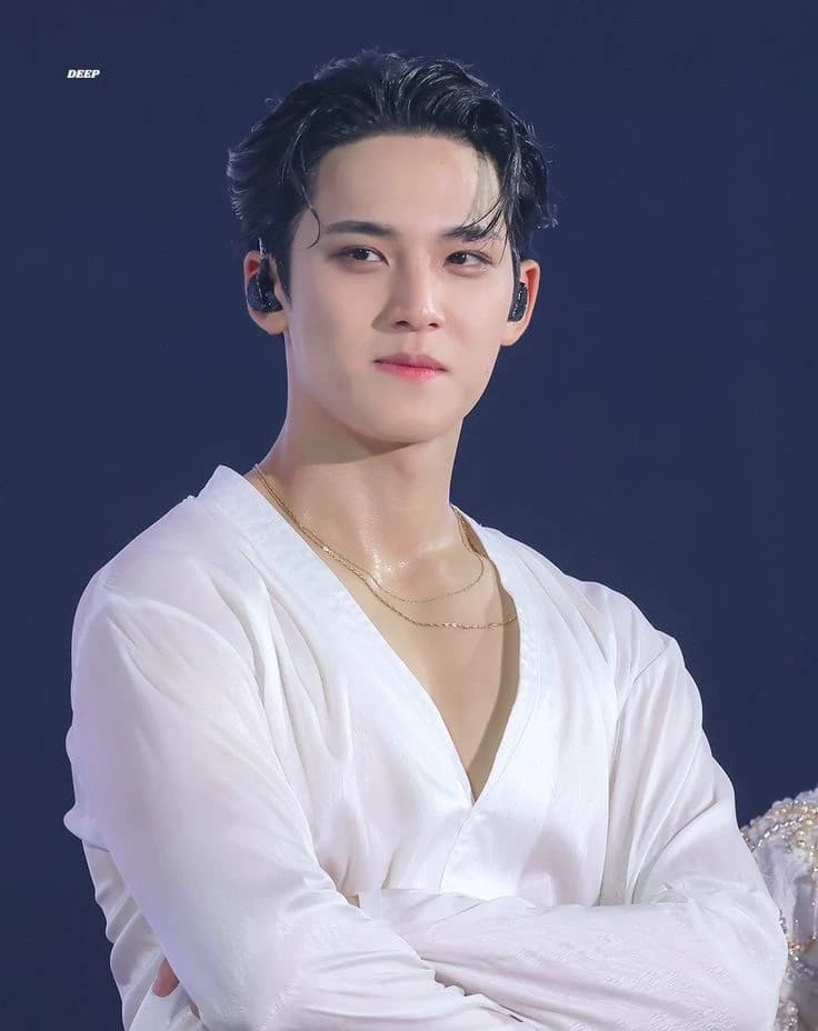 Mingyu thumbnail