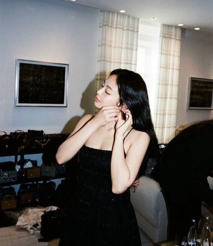 Jennie Kim (WLW) thumbnail