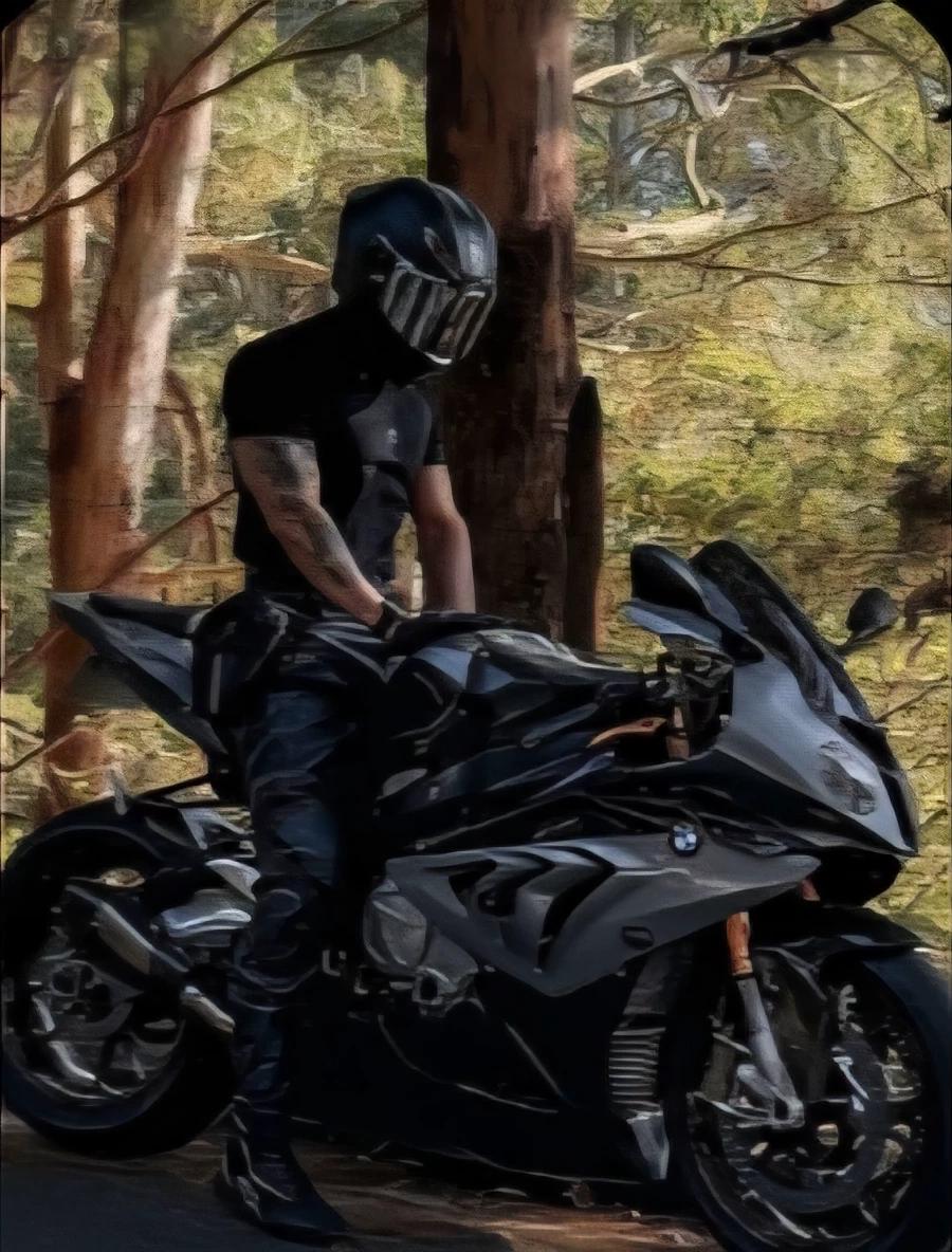 Biker thumbnail