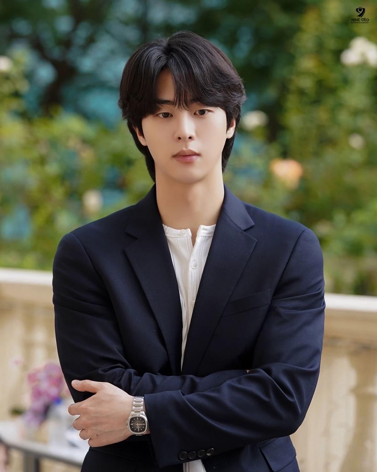 Kim sun-woo thumbnail
