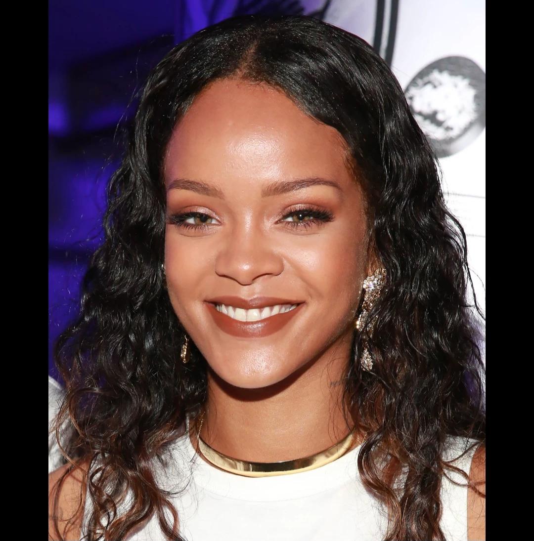 Robyn Rihanna Fenty  thumbnail