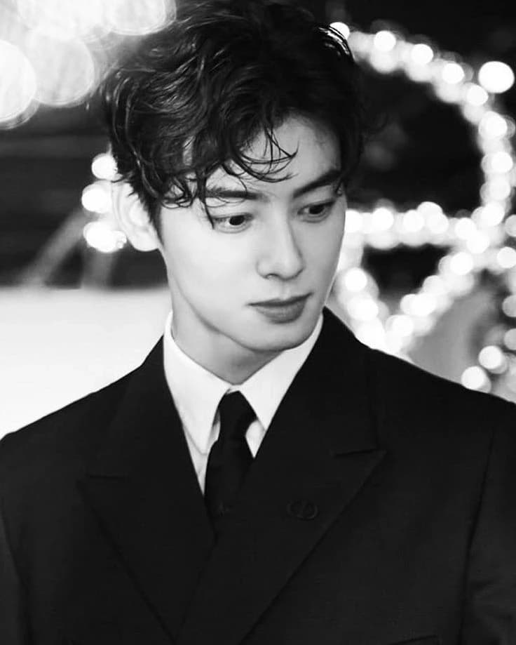 Cha Eun-woo thumbnail