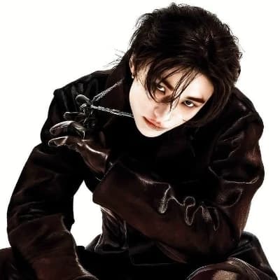 Hwang hyunjin thumbnail