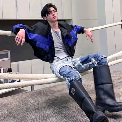 Sunghoon thumbnail