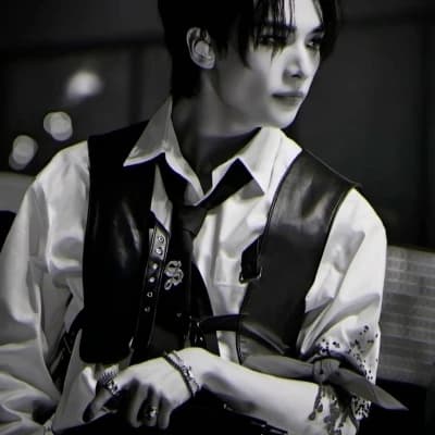 hwang Hyunjin-Asesiso Criel thumbnail