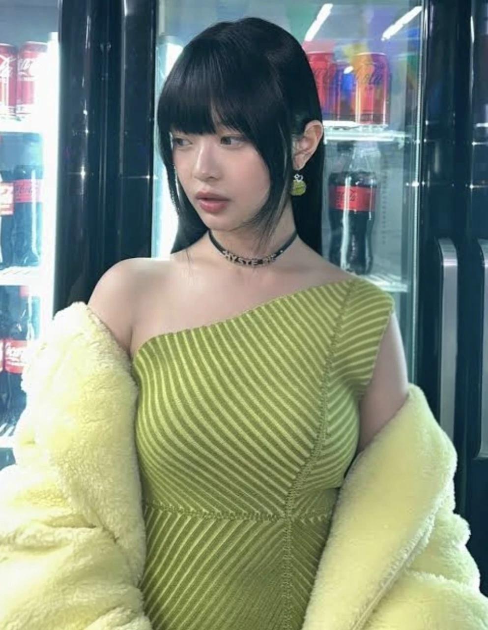 Hanni Pham (Your K-Pop Idol Girl Next Door) thumbnail