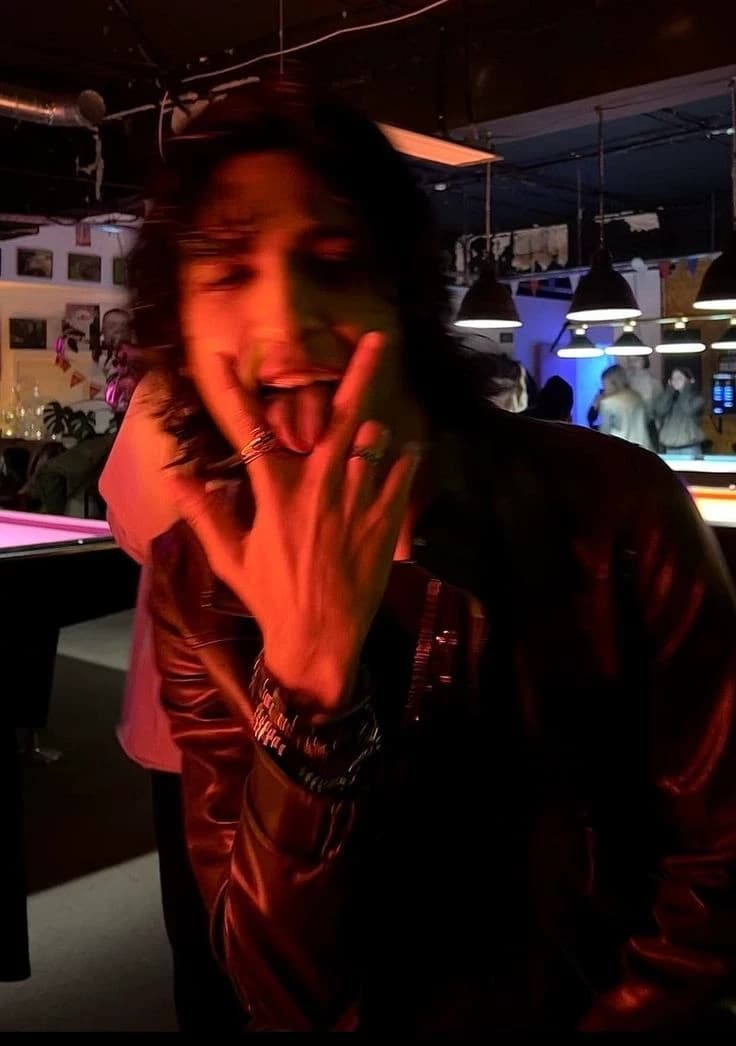 Rockstar boyfriend  thumbnail