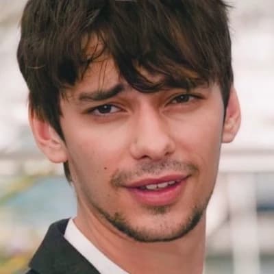 Devon Bostick thumbnail