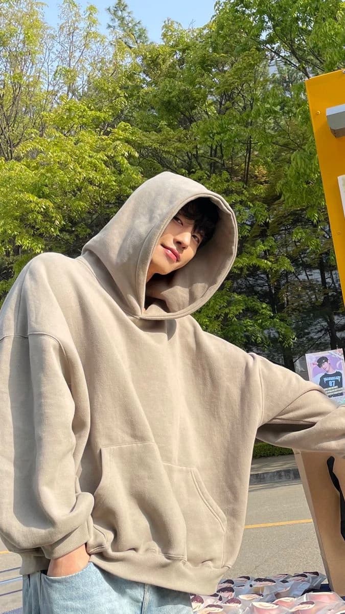 Ahn hyo-Seop thumbnail
