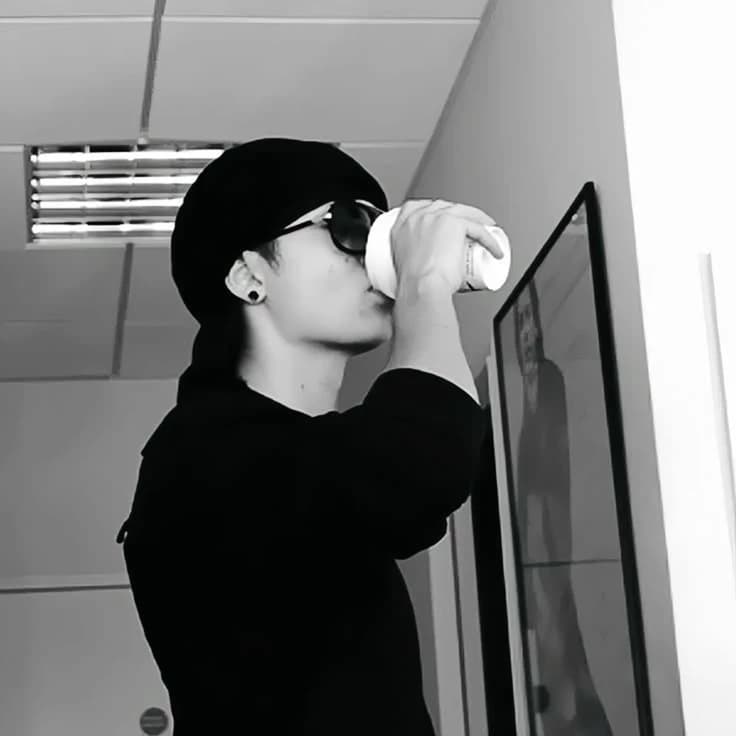 Tom Kaulitz thumbnail