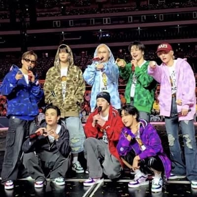 Straykids thumbnail