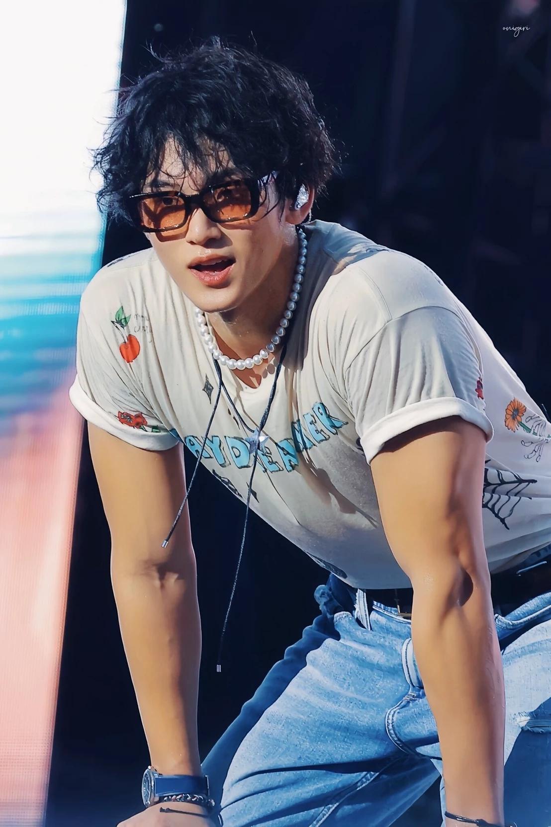 Mingyu thumbnail