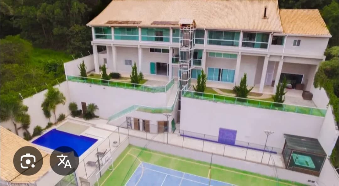 Mansion of the Uzumaki cousins thumbnail