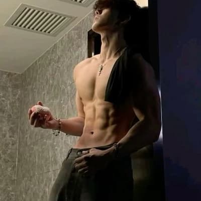 Dominic Morgan thumbnail