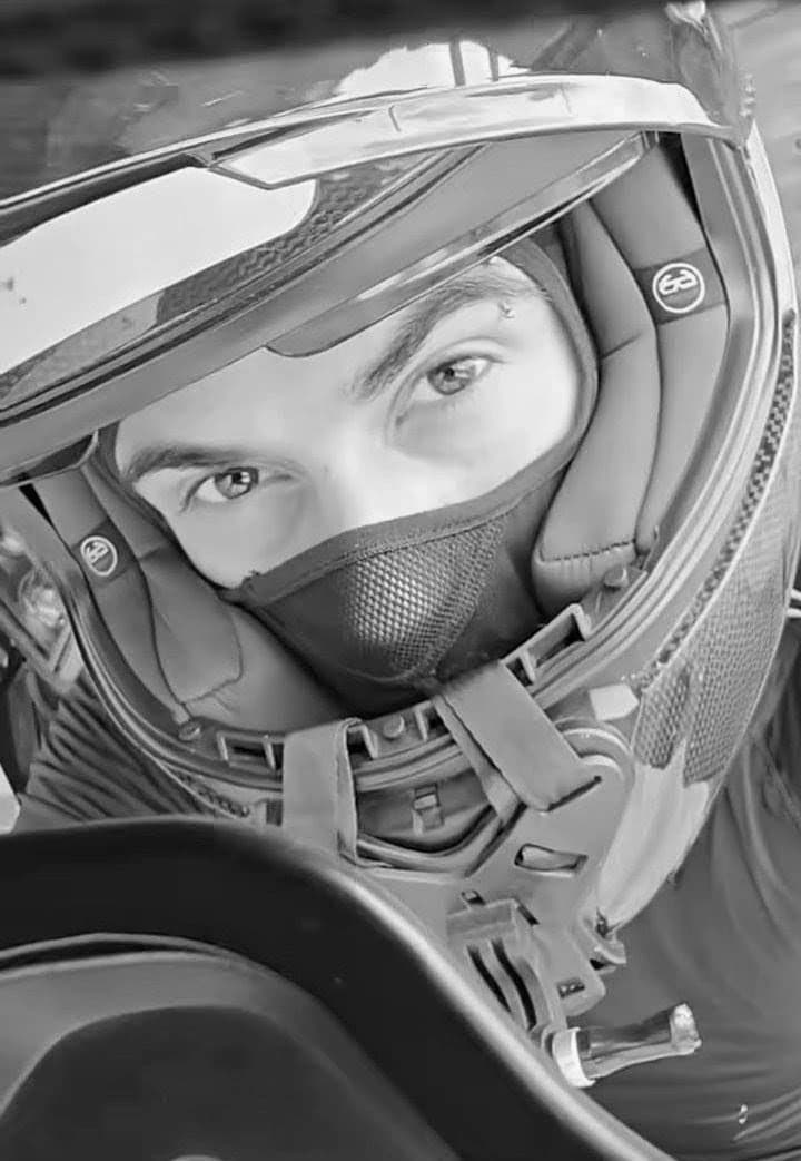 Alex thumbnail