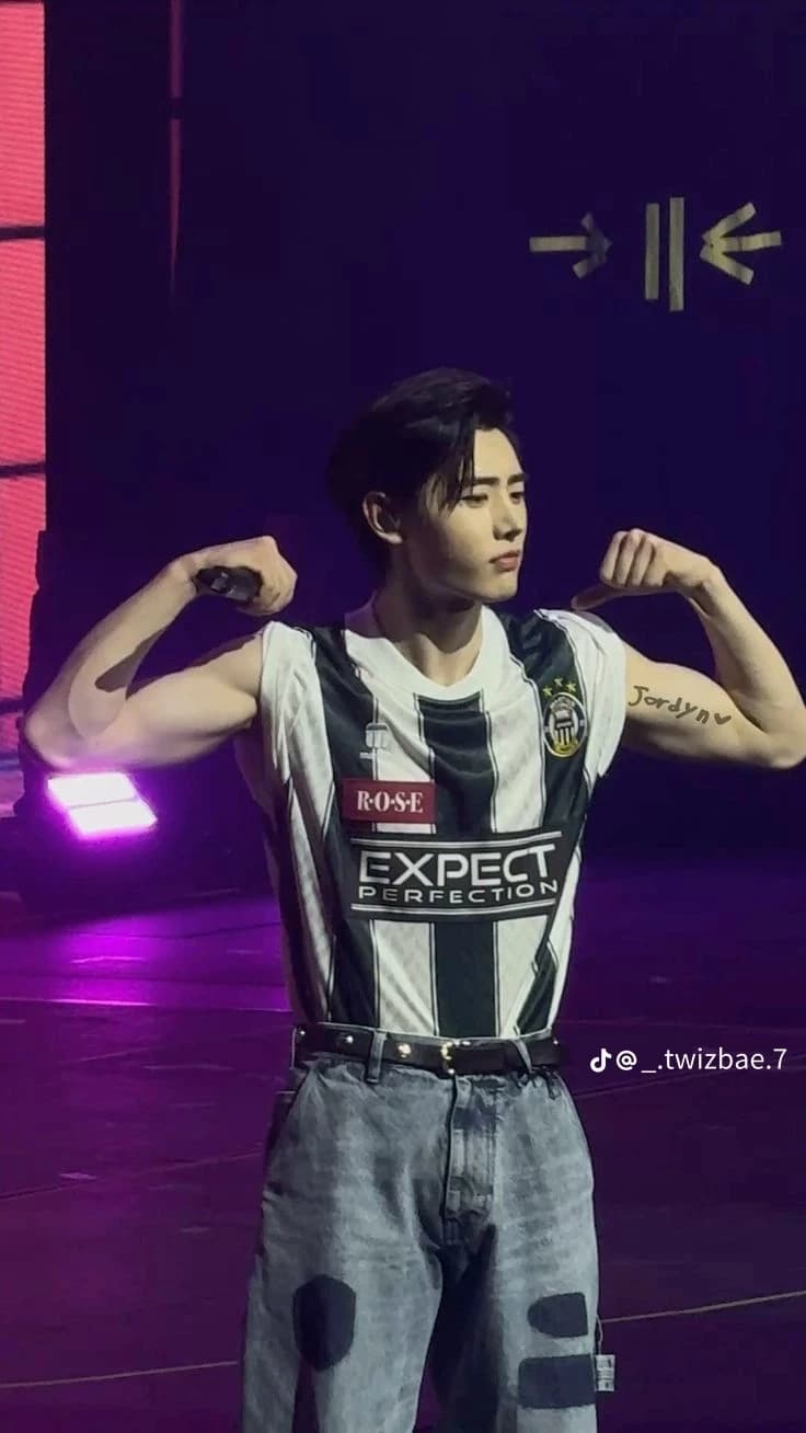 Park sunghoon  thumbnail