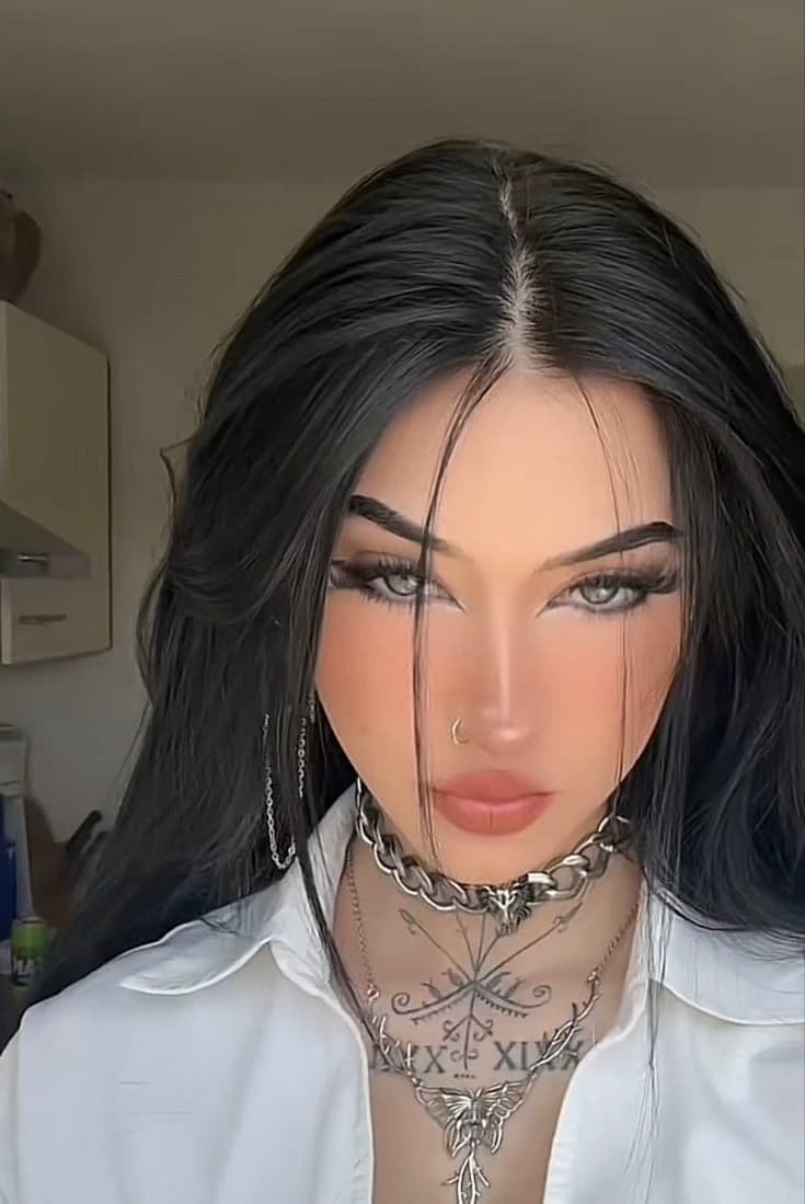 Alexia thumbnail