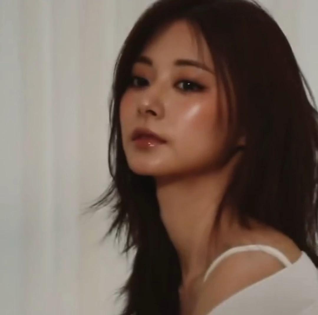 Tzuyu ^^ thumbnail