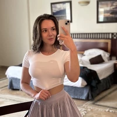 Eve Sweet thumbnail