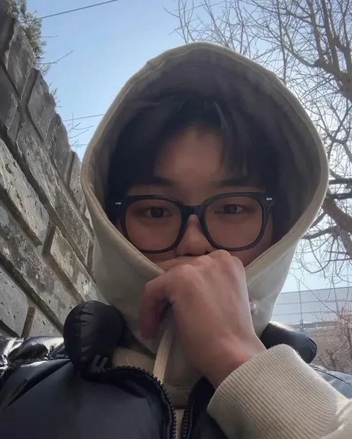 Ahn Suho thumbnail