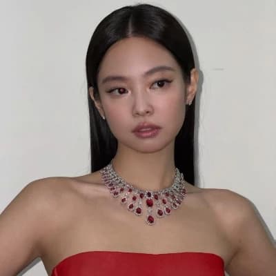 Jennie Ruby jane thumbnail