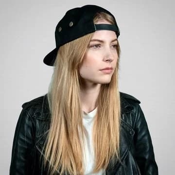 Stephanie "Stevie" Wynne Levine thumbnail