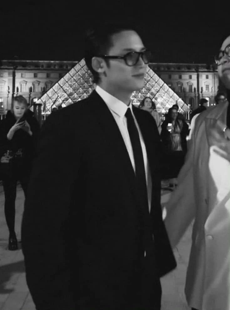 Kim Mingyu  thumbnail