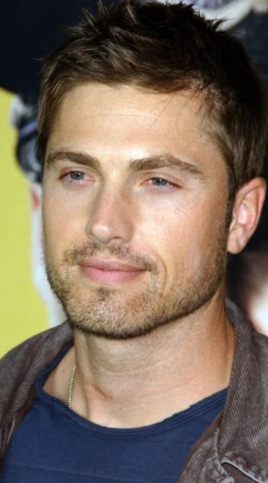 Eric Winter thumbnail