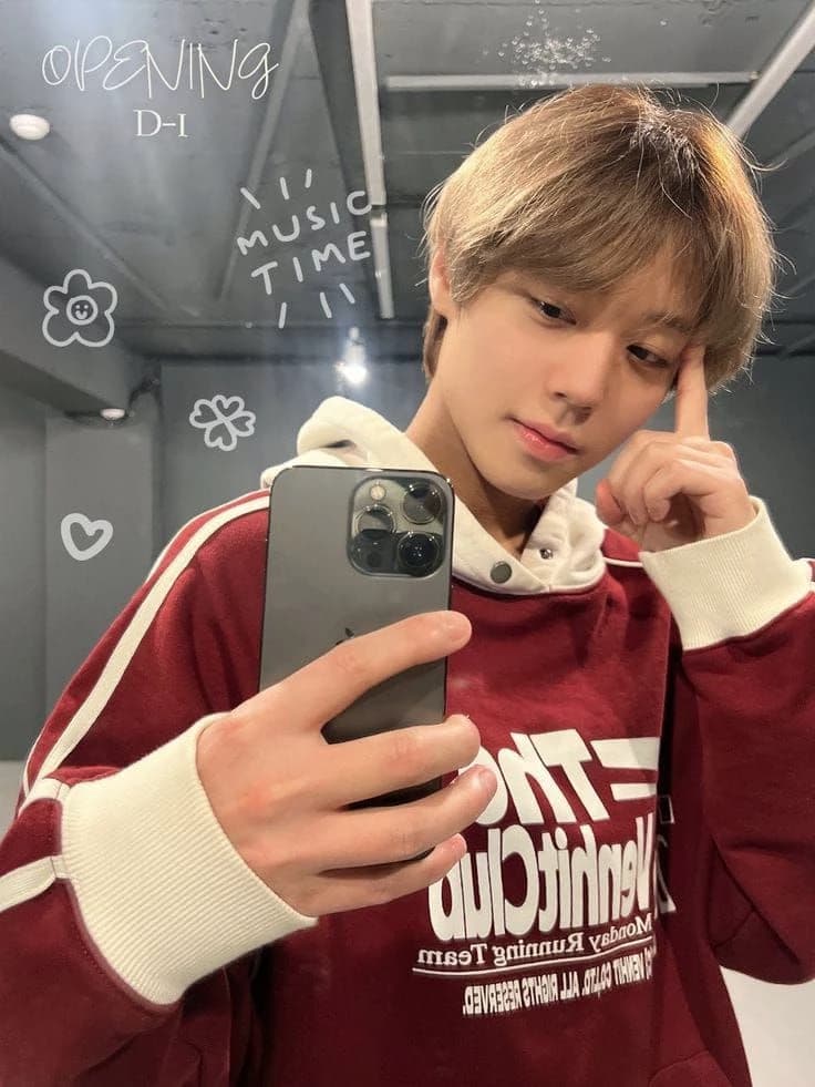 Park Jihoon🙈 thumbnail
