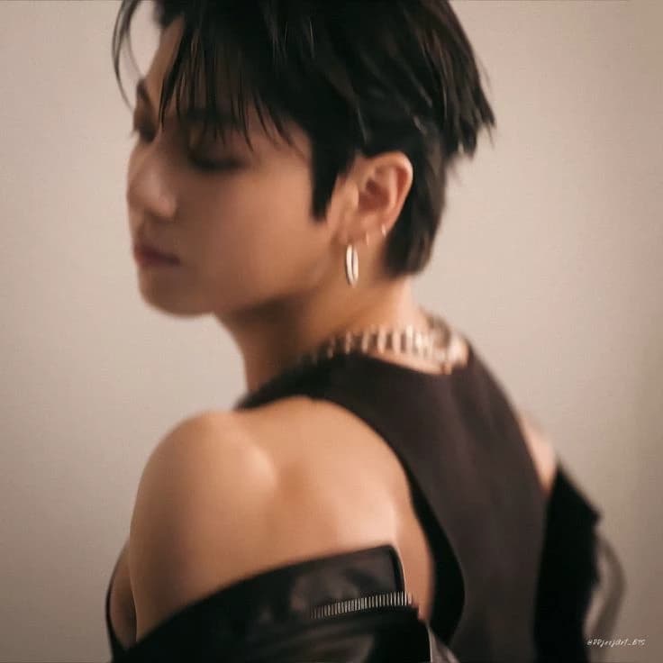 Jeon Jungkook thumbnail