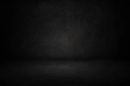 Streamer with fear thumbnail