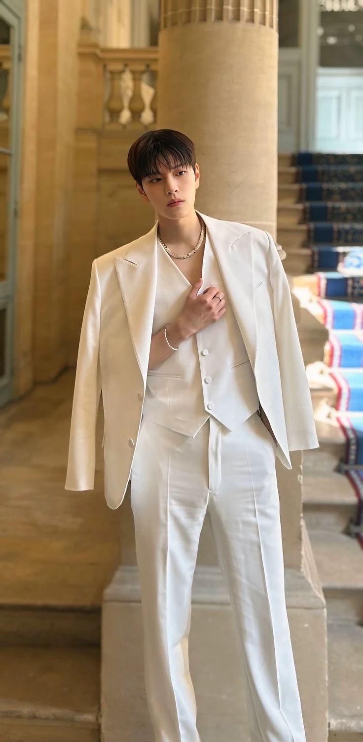 Kim Seungmin  thumbnail