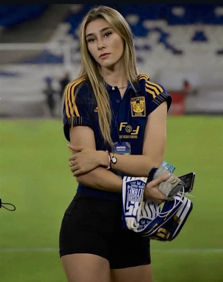 Tatiana Flores thumbnail
