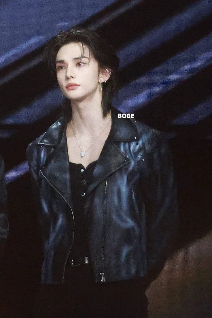 Hyunjin thumbnail