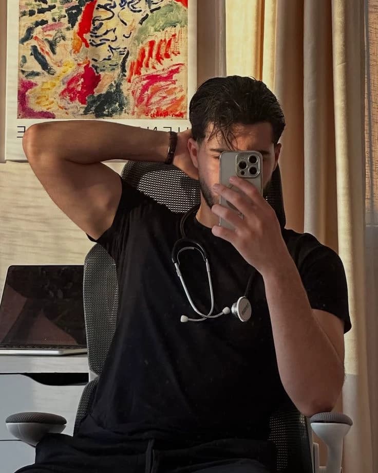 𝐃𝐚𝐧𝐭𝐞 𝐕𝐞𝐜𝐜𝐡𝐢 thumbnail