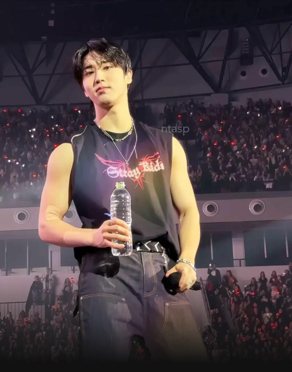 He thumbnail