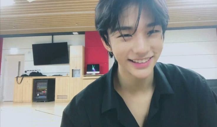 Hyungin nerd… thumbnail
