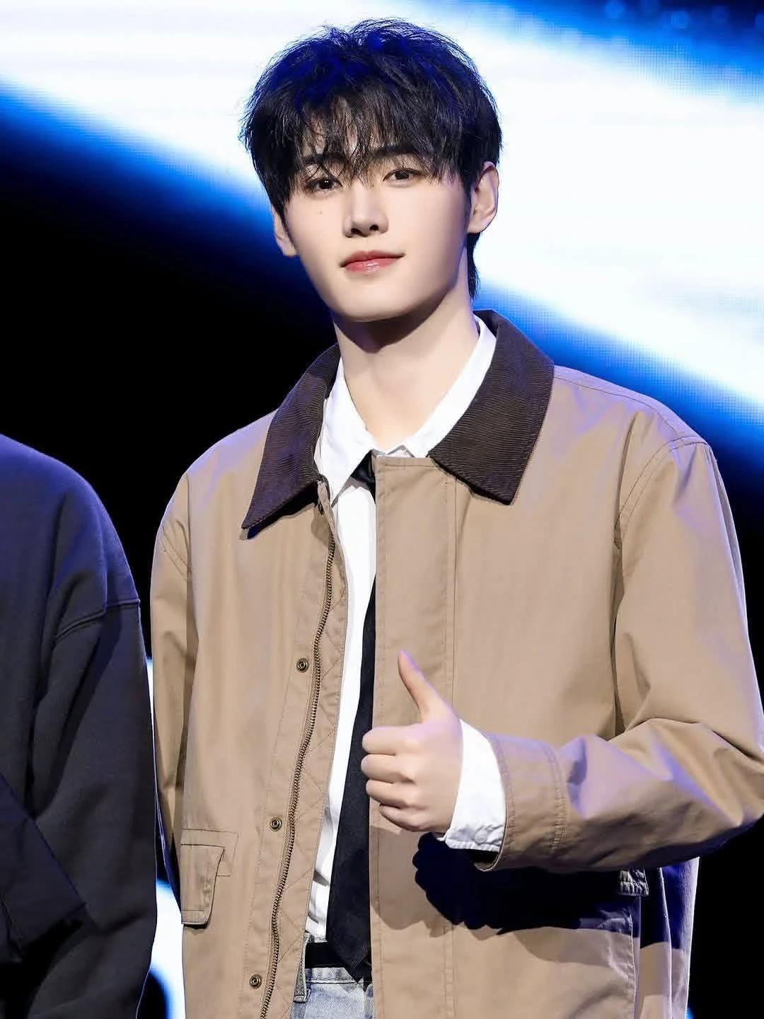 Park Sunghoon thumbnail