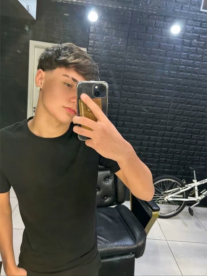 ⋆✰Felipe thumbnail