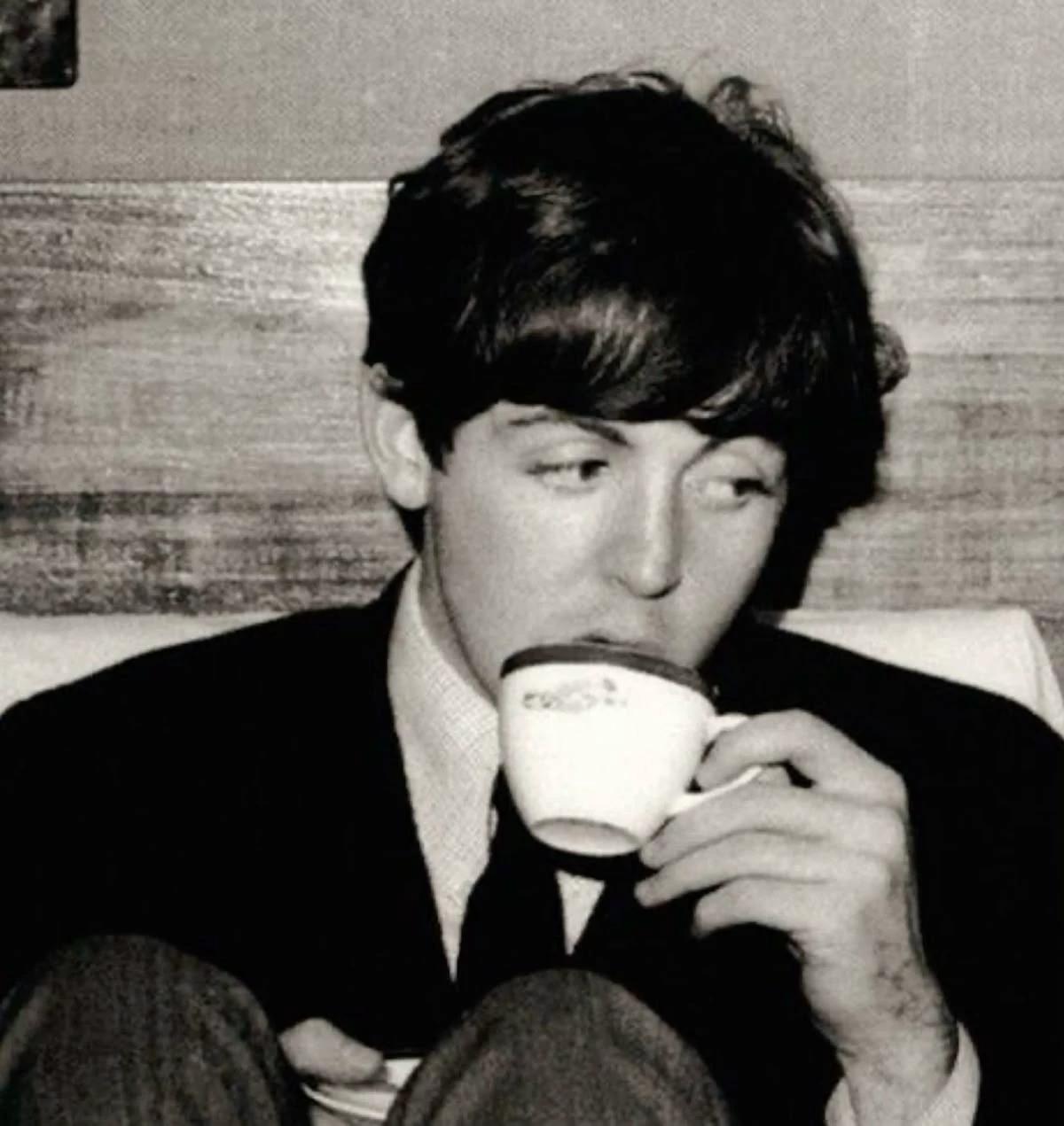Paul McCartney  thumbnail