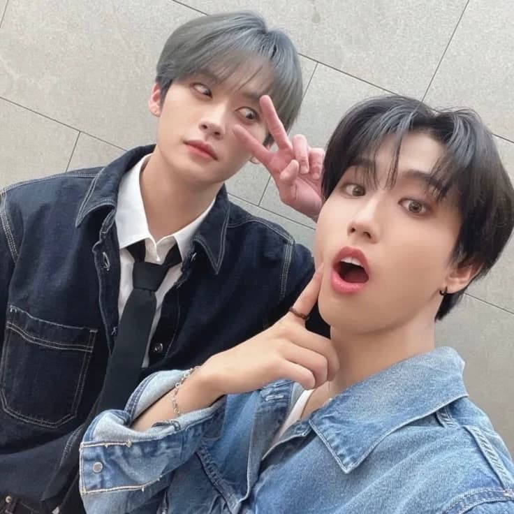 Lee Know thumbnail